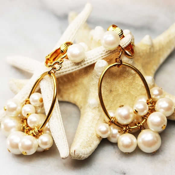 ACAPULCO PRINCESS Chandelier Earrings by AVON - Picture 7 of 11